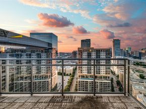 2200  Victory Avenue  2007, Dallas Texas 75219