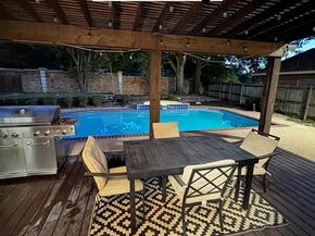 7404  Lands End Drive , Arlington Texas 76016