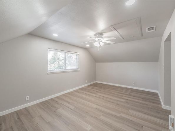 819  Brentwood Lane , Richardson Texas 75080