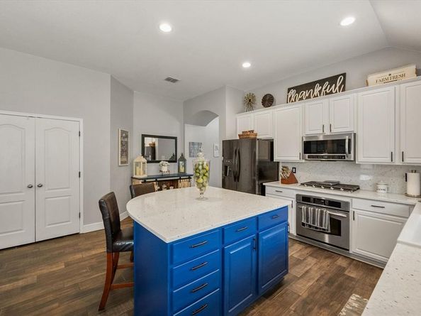 7071 N Serrano  , Grand Prairie Texas 75054