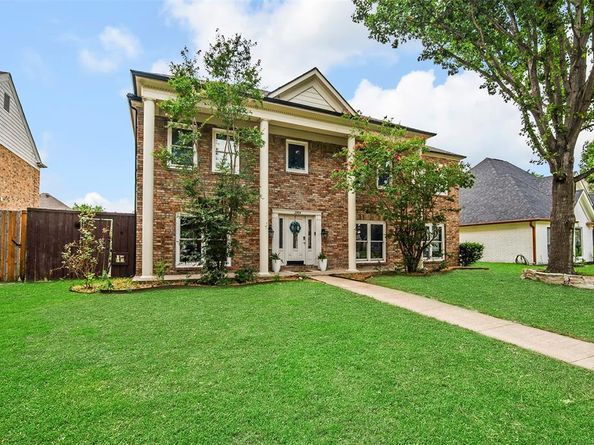 2904  Roper Drive , Plano Texas 75025
