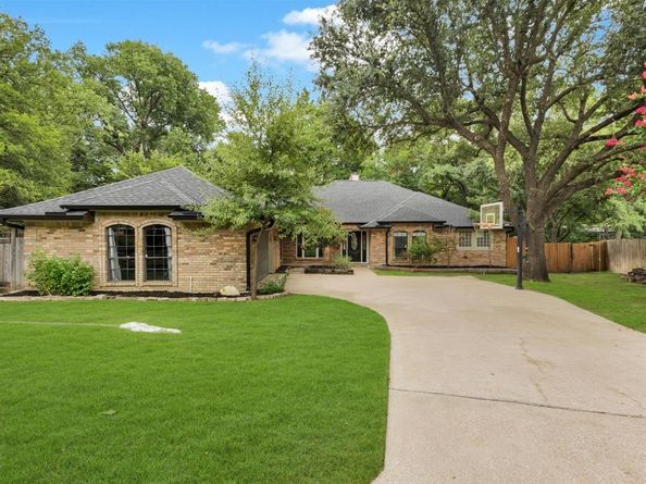 7409  Lochwood Court , Fort Worth Texas 76179
