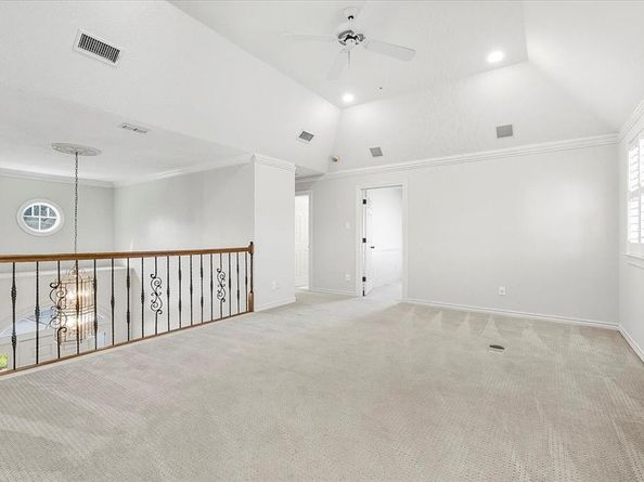 6516  Castle Pines Road , Fort Worth Texas 76132