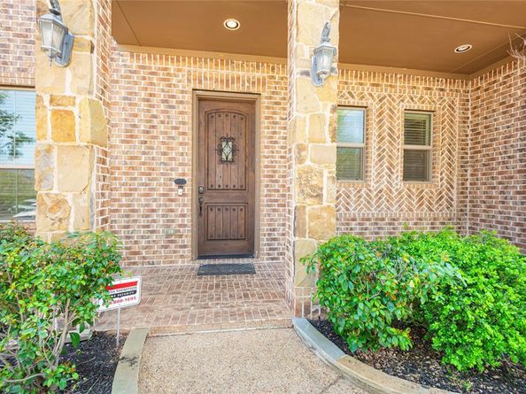 106  Highwood Avenue , Oak Point Texas 75068