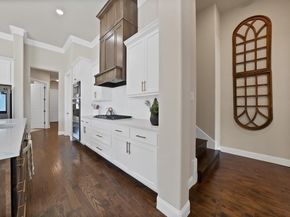 7217  Harris Place , Arlington Texas 76001