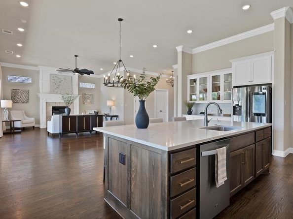 7217  Harris Place , Arlington Texas 76001