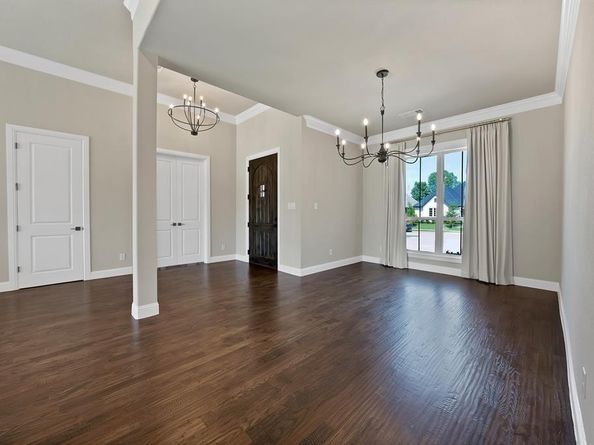 7217  Harris Place , Arlington Texas 76001