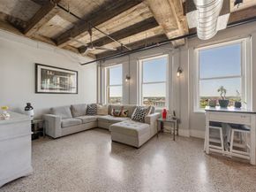 221 W Lancaster Avenue  10007, Fort Worth Texas 76102