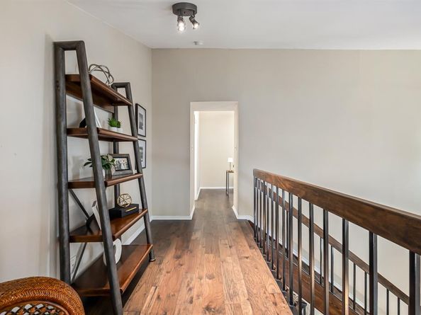 18040  Midway Road  160, Dallas Texas 75287