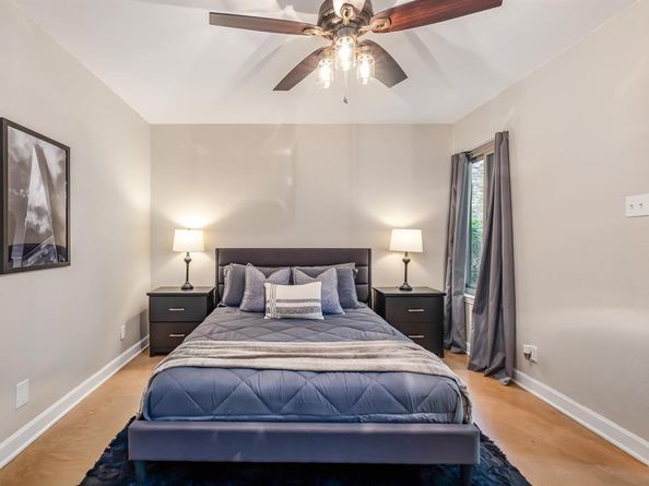 18040  Midway Road  160, Dallas Texas 75287