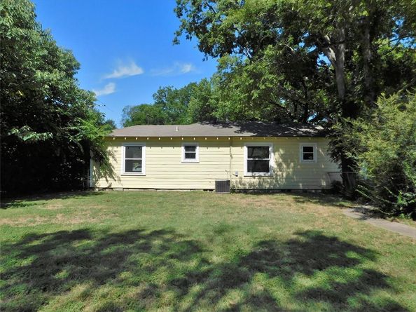 1000  Coit Street , Denton Texas 76201