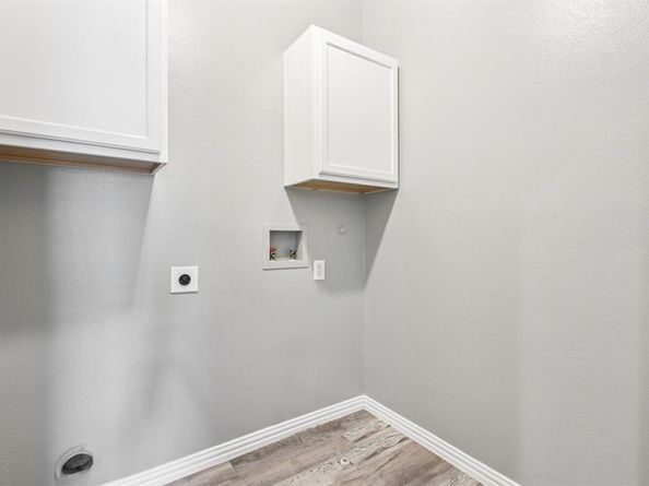1628  Sea Pines Drive , Savannah Texas 76227