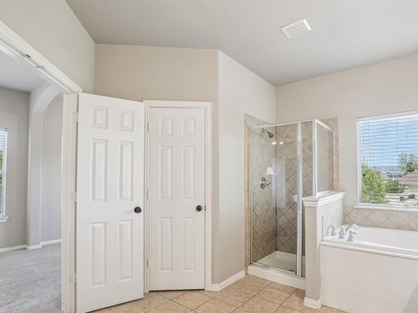 1628  Sea Pines Drive , Savannah Texas 76227