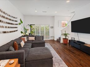2411 N Hall Street  38, Dallas Texas 75204