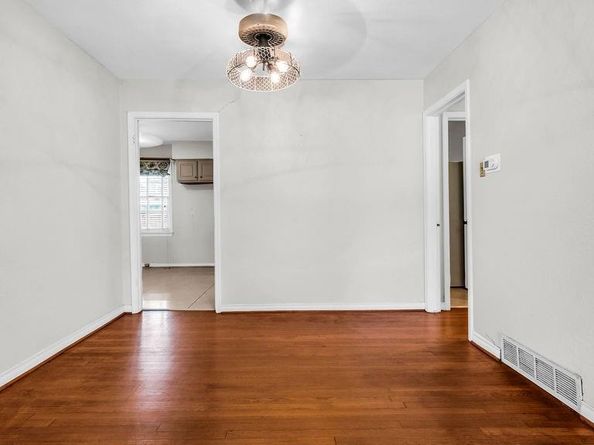 2953  Lavita Lane , Farmers Branch Texas 75234