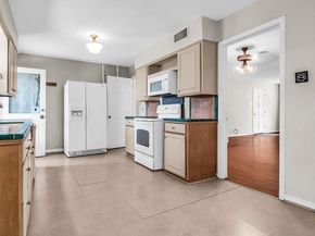 2953  Lavita Lane , Farmers Branch Texas 75234