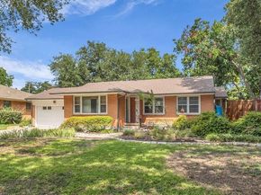 2953  Lavita Lane , Farmers Branch Texas 75234