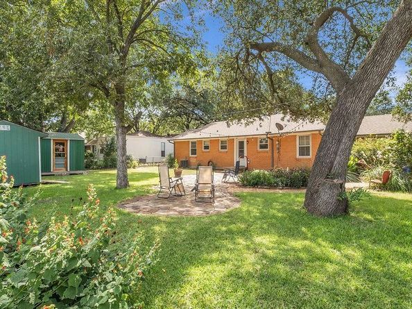 2953  Lavita Lane , Farmers Branch Texas 75234