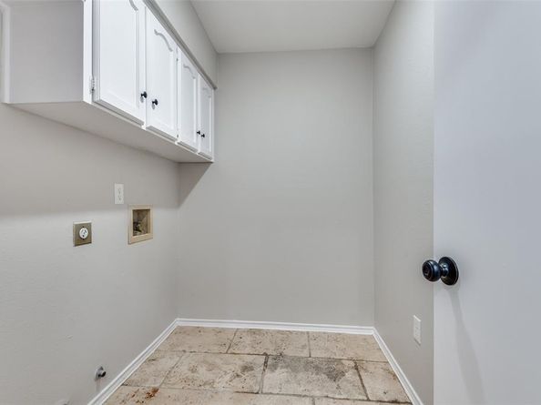 1206  Olde Towne Drive , Irving Texas 75061