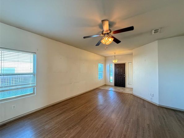 1312  Glenwood Drive , Azle Texas 76020