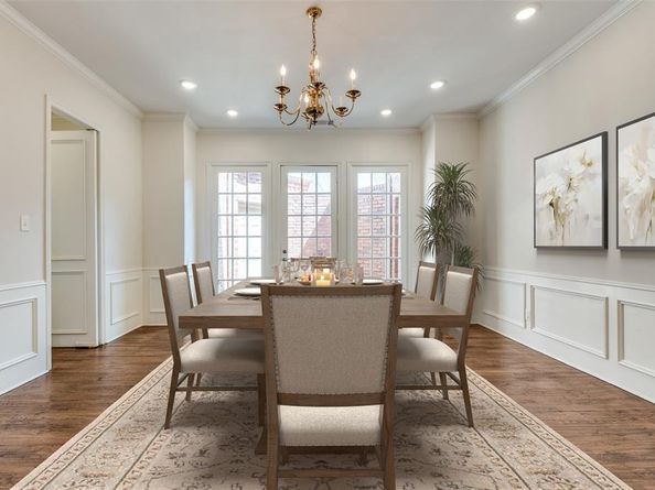 7861  Caruth Court , Dallas Texas 75225