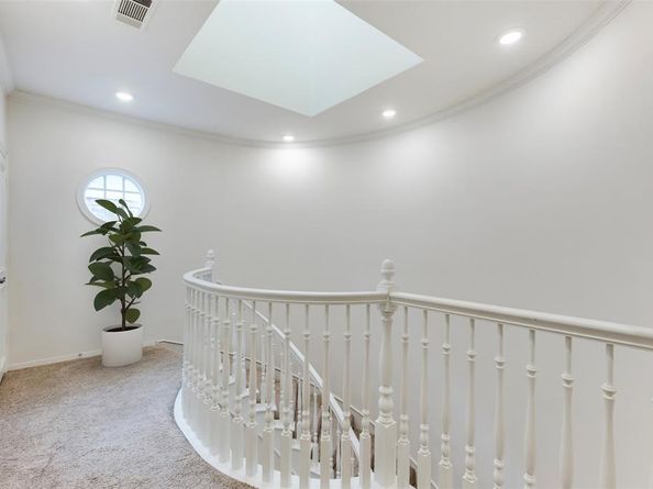 7861  Caruth Court , Dallas Texas 75225