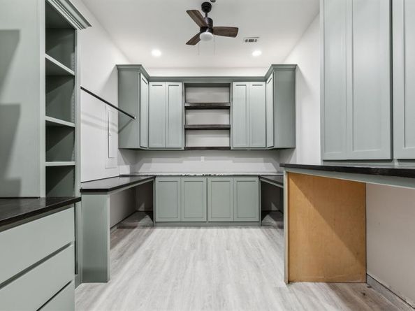 2438  Berry Court , Heath Texas 75126