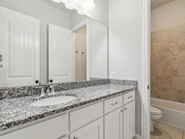 2438  Berry Court , Heath Texas 75126