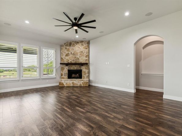 2438  Berry Court , Heath Texas 75126