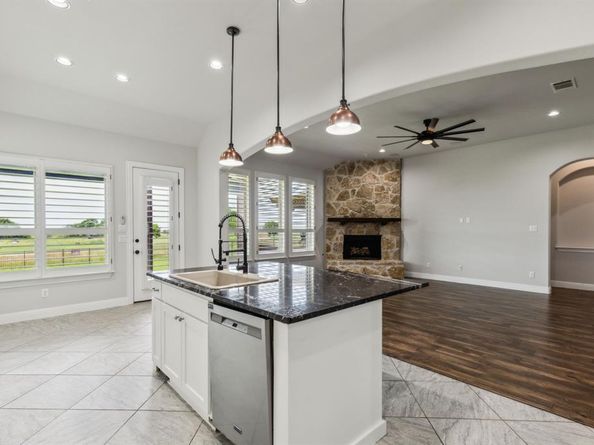 2438  Berry Court , Heath Texas 75126