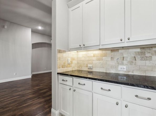 2438  Berry Court , Heath Texas 75126