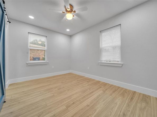 1213  Bowie Street , Garland Texas 75040