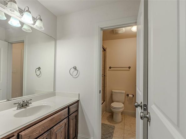 1101  Anchor Terrace , Irving Texas 75063