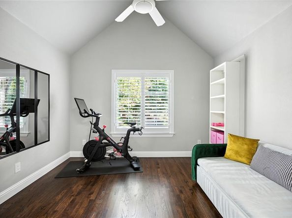 5440  Goodwin Avenue , Dallas Texas 75206