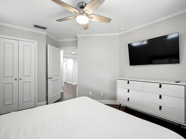 5440  Goodwin Avenue , Dallas Texas 75206