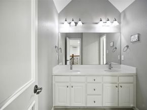 5440  Goodwin Avenue , Dallas Texas 75206