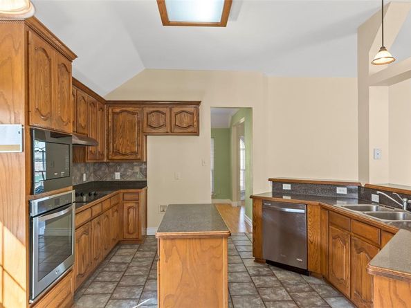 1409  Kingsley Drive , Allen Texas 75013