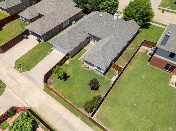 1409  Kingsley Drive , Allen Texas 75013
