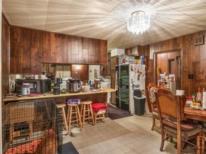 208  Shoreline Drive , Azle Texas 76020