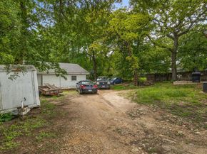 208  Shoreline Drive , Azle Texas 76020
