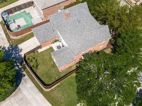 2204  Yaupon Drive , Irving Texas 75063