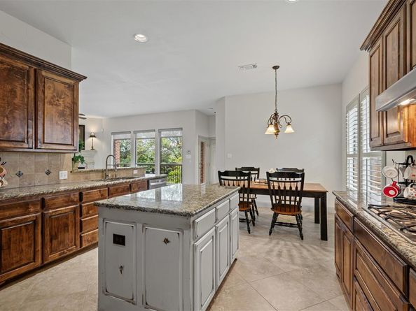 2241  Magic Mantle Drive , Lewisville Texas 75056