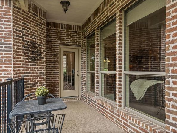 2241  Magic Mantle Drive , Lewisville Texas 75056