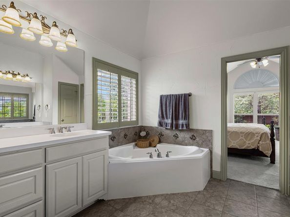 2241  Magic Mantle Drive , Lewisville Texas 75056