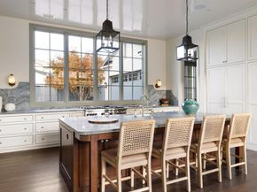 5610  Lobello  , Dallas Texas 75229