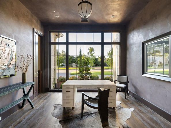 5610  Lobello  , Dallas Texas 75229