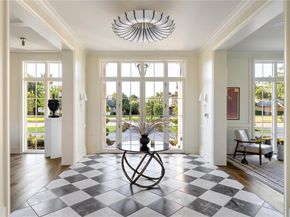 5610  Lobello  , Dallas Texas 75229