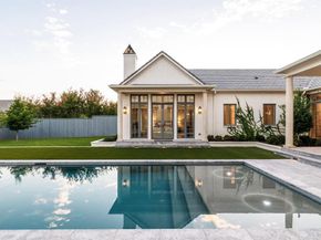 5610  Lobello  , Dallas Texas 75229