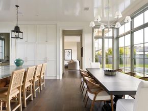 5610  Lobello  , Dallas Texas 75229