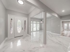 2103  Bay Club Drive , Arlington Texas 76013